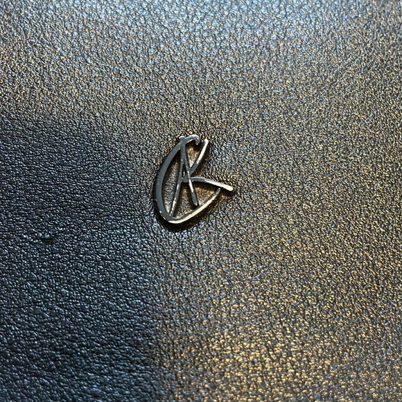 Kate & Alex Black Handbag - Picture 3 of 8